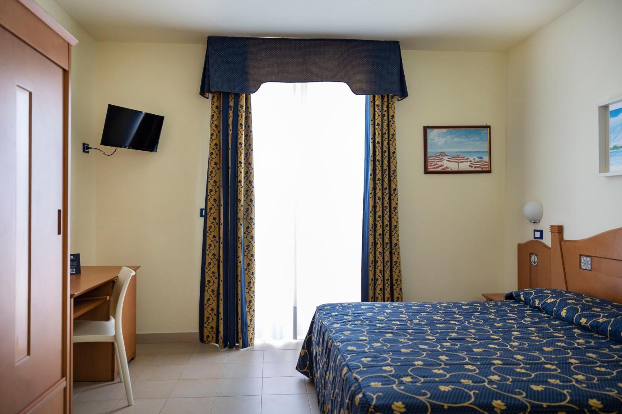 Blu Salento Village Sant Isidoro  Ngoại thất bức ảnh