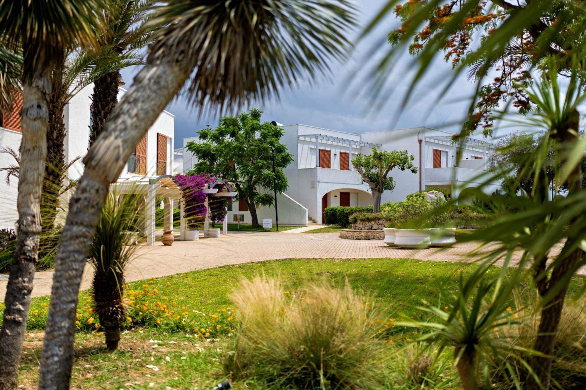 Blu Salento Village Sant Isidoro  Ngoại thất bức ảnh