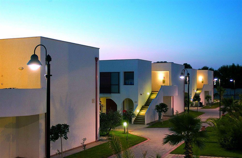 Blu Salento Village Sant Isidoro  Ngoại thất bức ảnh