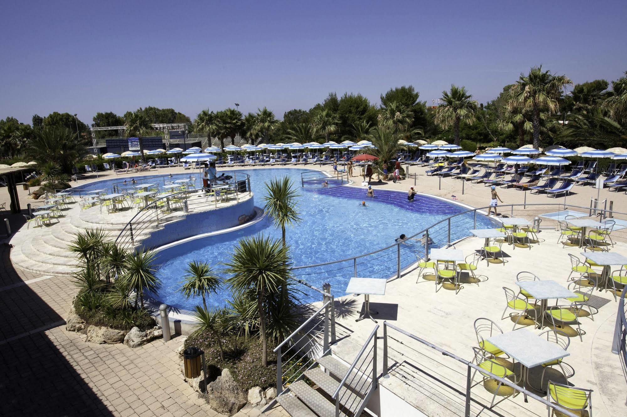 Blu Salento Village Sant Isidoro  Ngoại thất bức ảnh